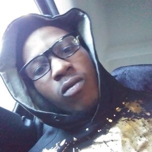 Meet your Posher, Dontavious